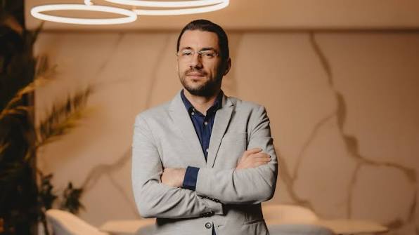 Ce vrea de fapt Darius Mârza?